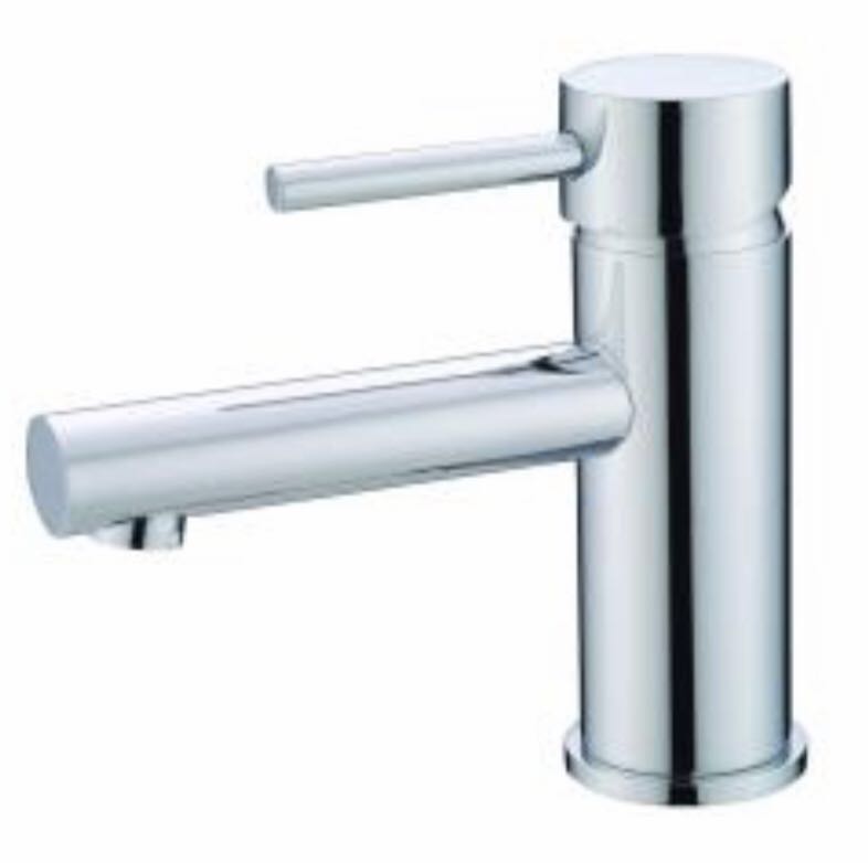 Roma Minimalist Basin Mixer - PeakReno